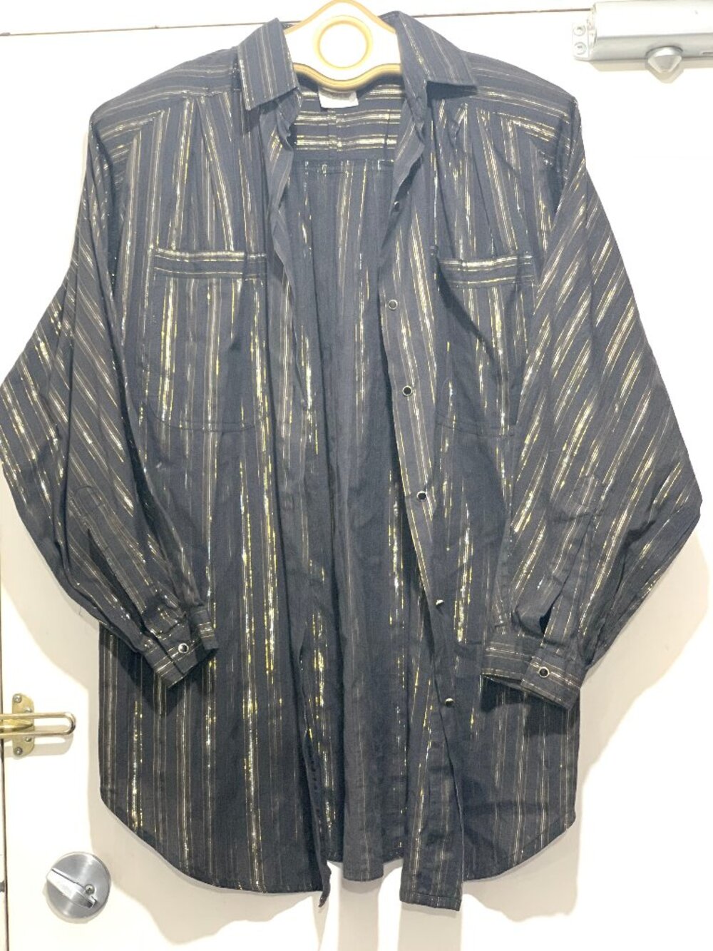 VINTAGE COTTON PICKERS COTTON METALLIC STRIPED BUTTON DOWN SHIRTS SIZE M
